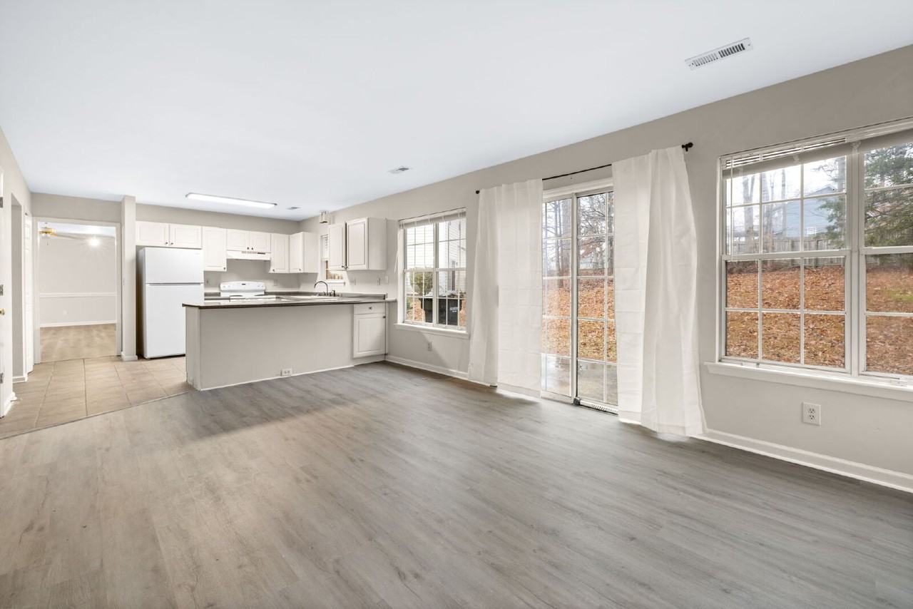 531 Clayton Rd - Photo 4 of 24
