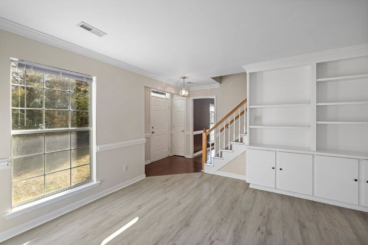 531 Clayton Rd - Photo 7 of 24