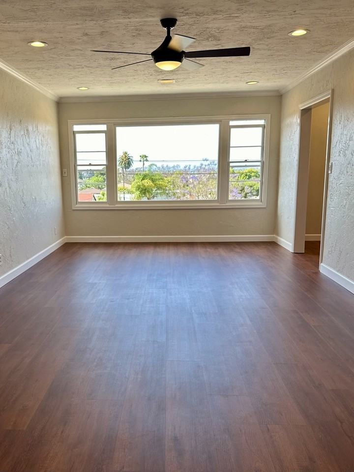 1851 262nd St - Photo 5 of 8