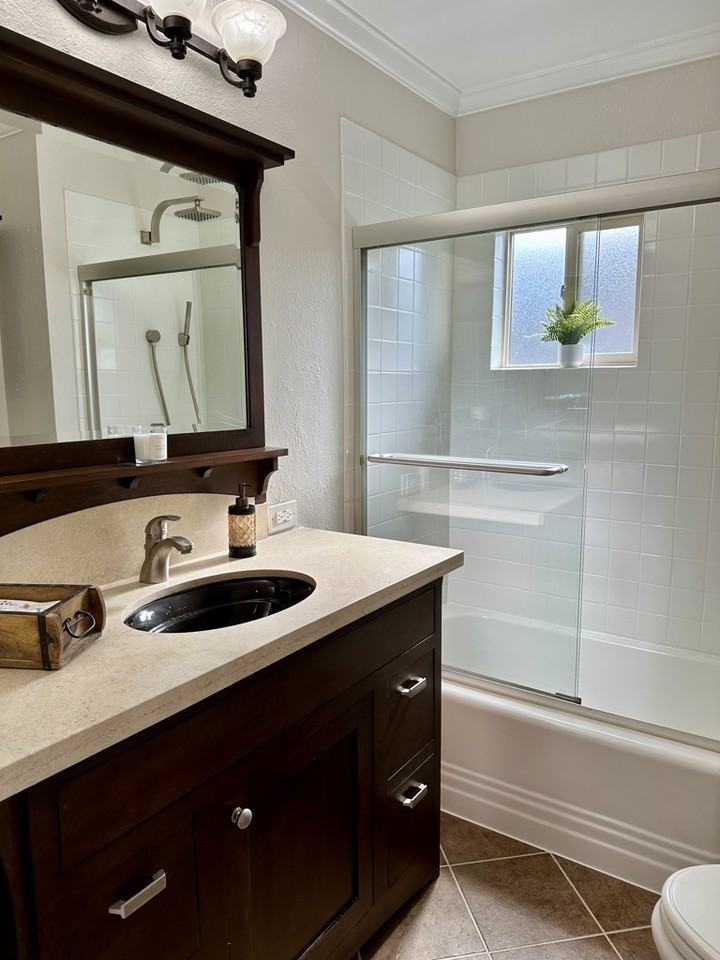1851 262nd St - Photo 6 of 8