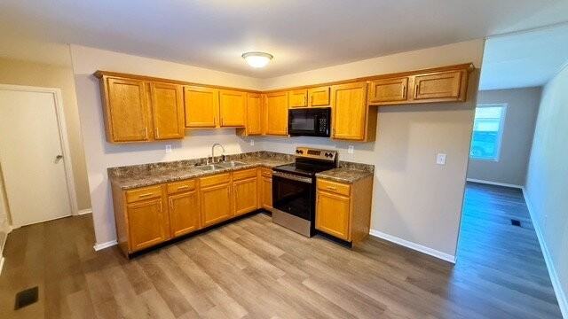 7535 E 35th St - Photo 5 of 18