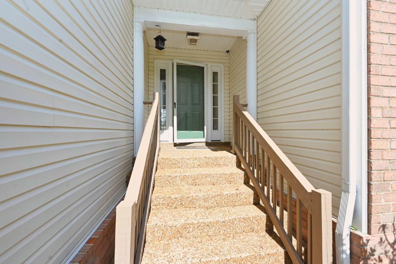 164 W Harbor - Photo 5 of 49