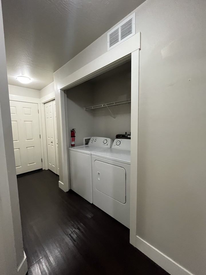 1511 S 11th St W #101 - Photo 7 of 9