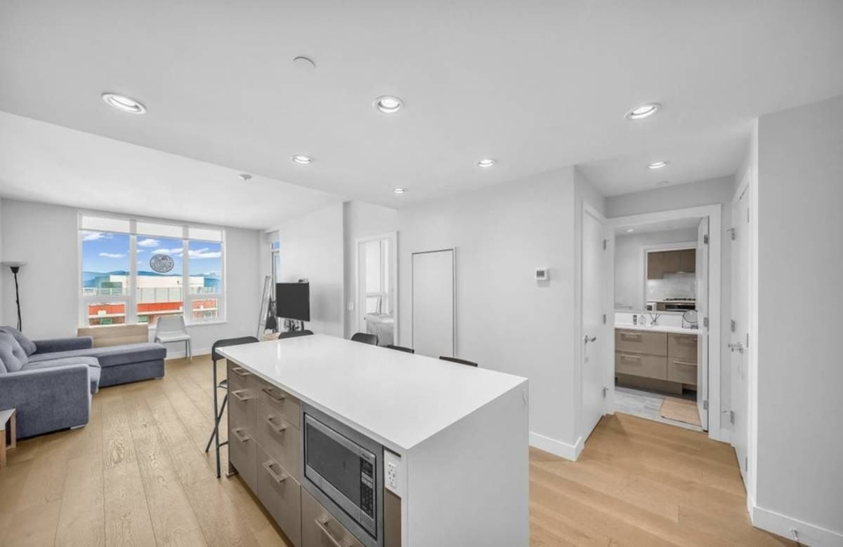 5400 Shortcut Road - Photo 5 of 15