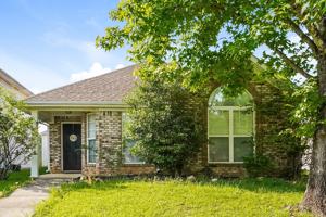 featured image of 1101 Village Trl