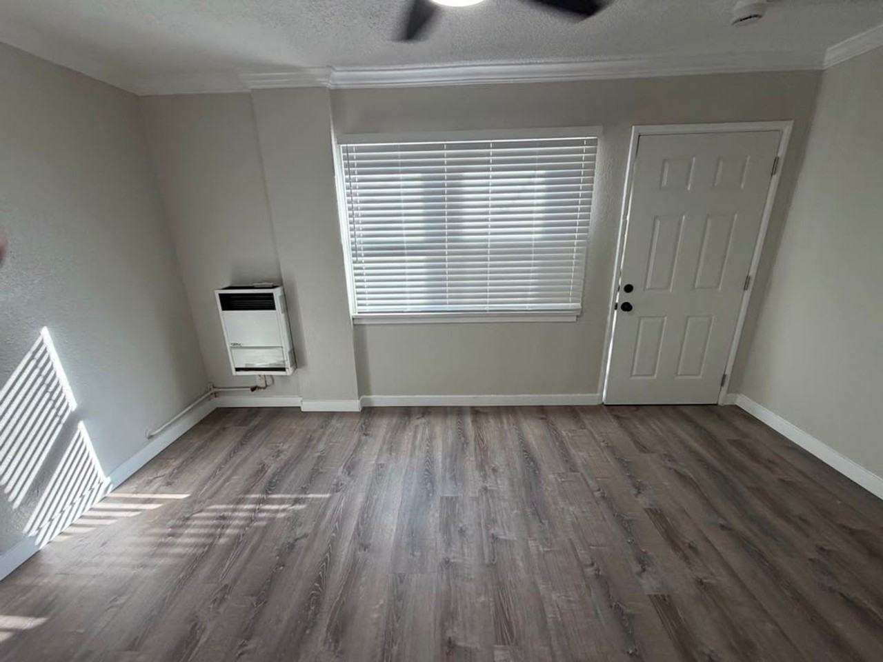 2833 Huron St. - Photo 5 of 9