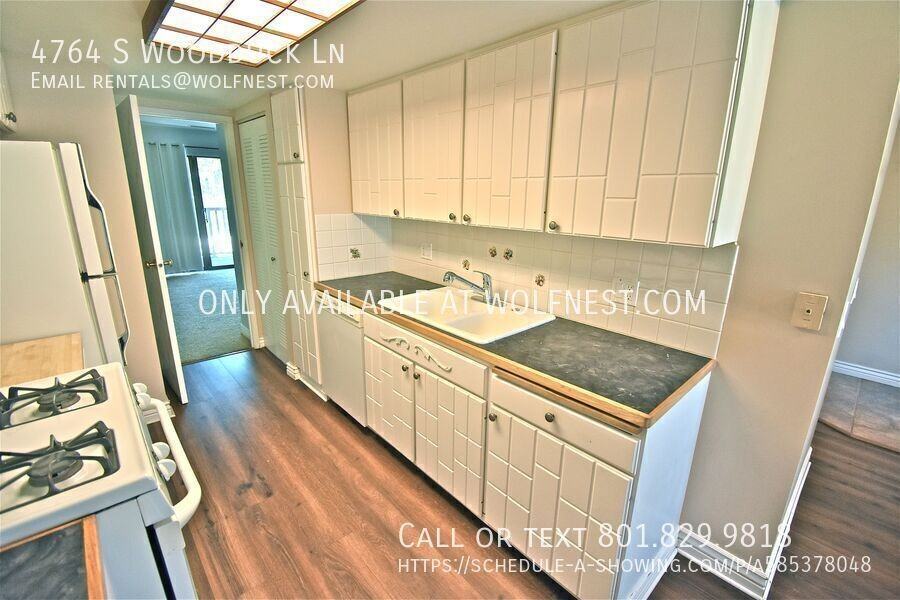 4764 S Woodduck Ln - Photo 7 of 28