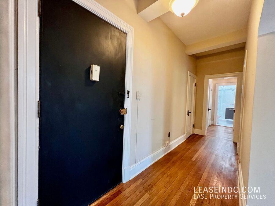 5402 Connecticut Ave Nw #401 - Photo 3 of 17