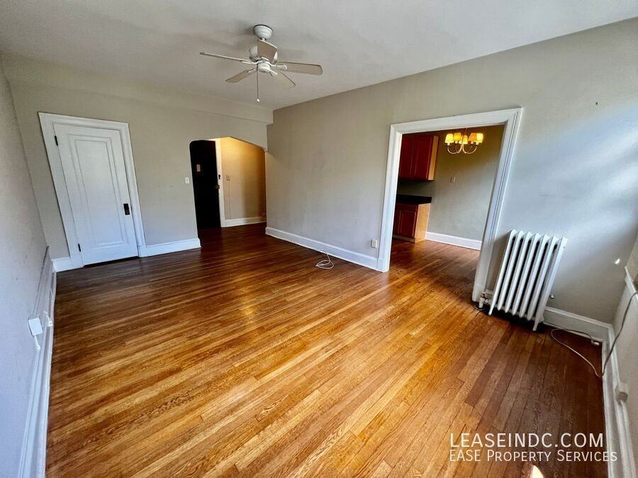 5402 Connecticut Ave Nw #401 - Photo 6 of 17