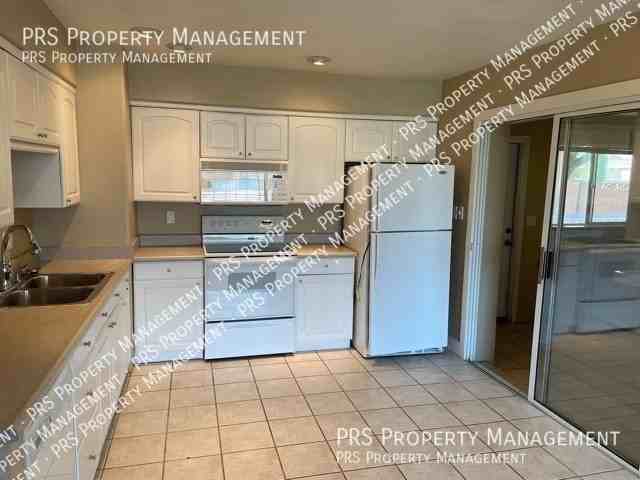 410 W Santa Cruz Dr - Photo 6 of 10