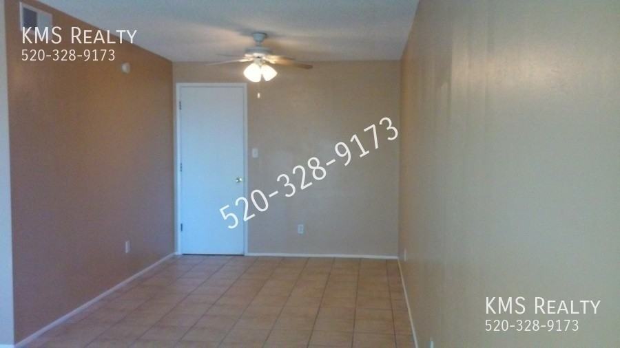1866 W Caravelle Rd - Photo 6 of 14