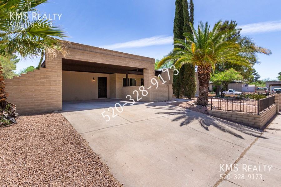 9600 E Barrudean Hills St - Photo 2 of 50