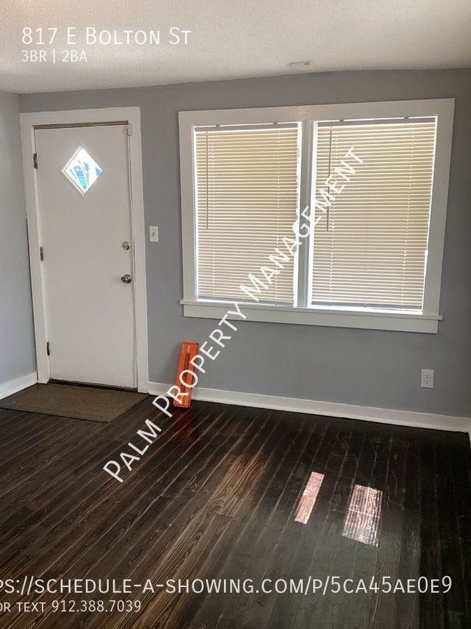 817 E Bolton St - Photo 3 of 11