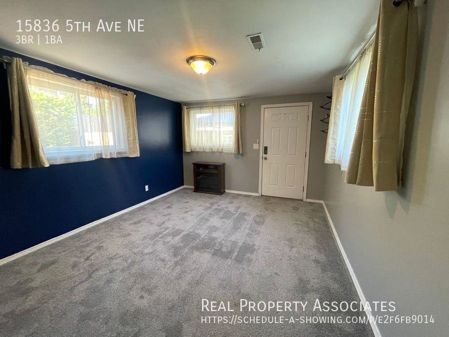 15836 5th Ave Ne - Photo 6 of 20