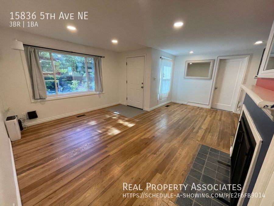15836 5th Ave Ne - Photo 7 of 20