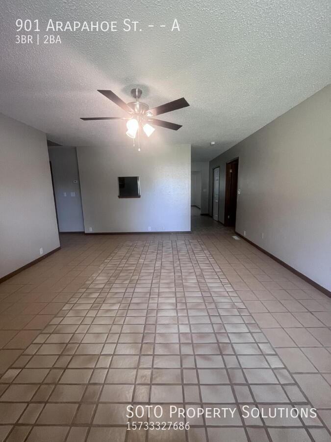 901 Arapahoe St #A - Photo 6 of 28
