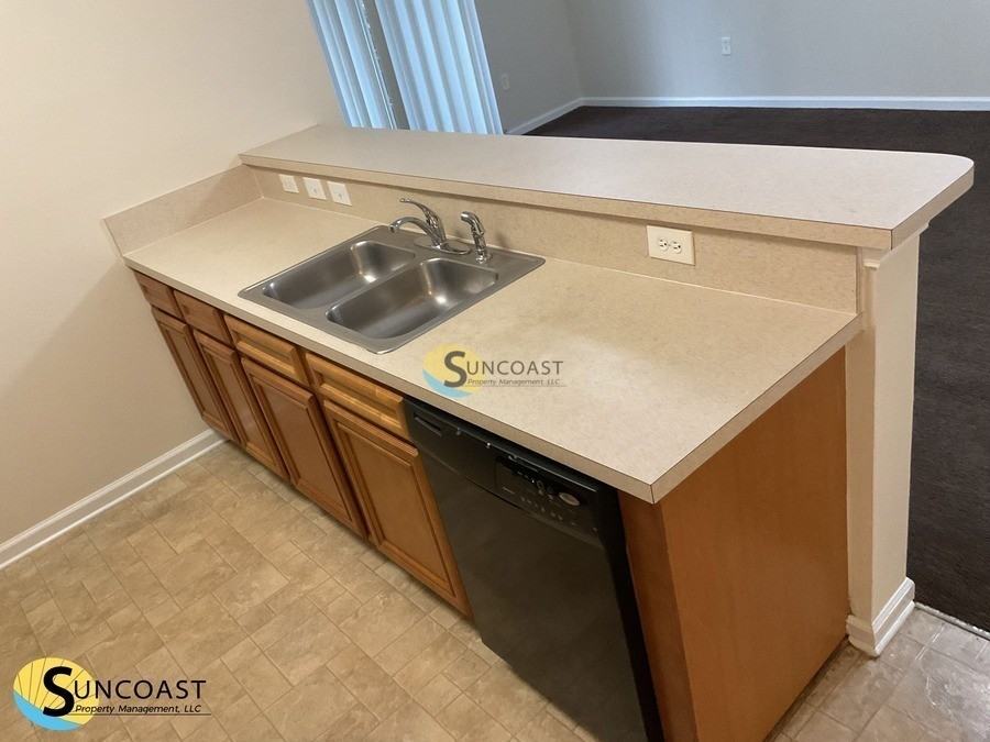 6985 Ortega Woods Dr #3 - Photo 4 of 17