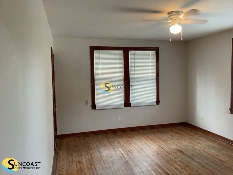4415 Melrose Ave #3 - Photo 6 of 23
