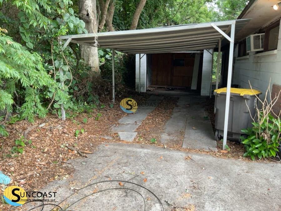5301 Park St - Photo 3 of 23