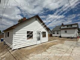 featured image of 1008 Everett St #3