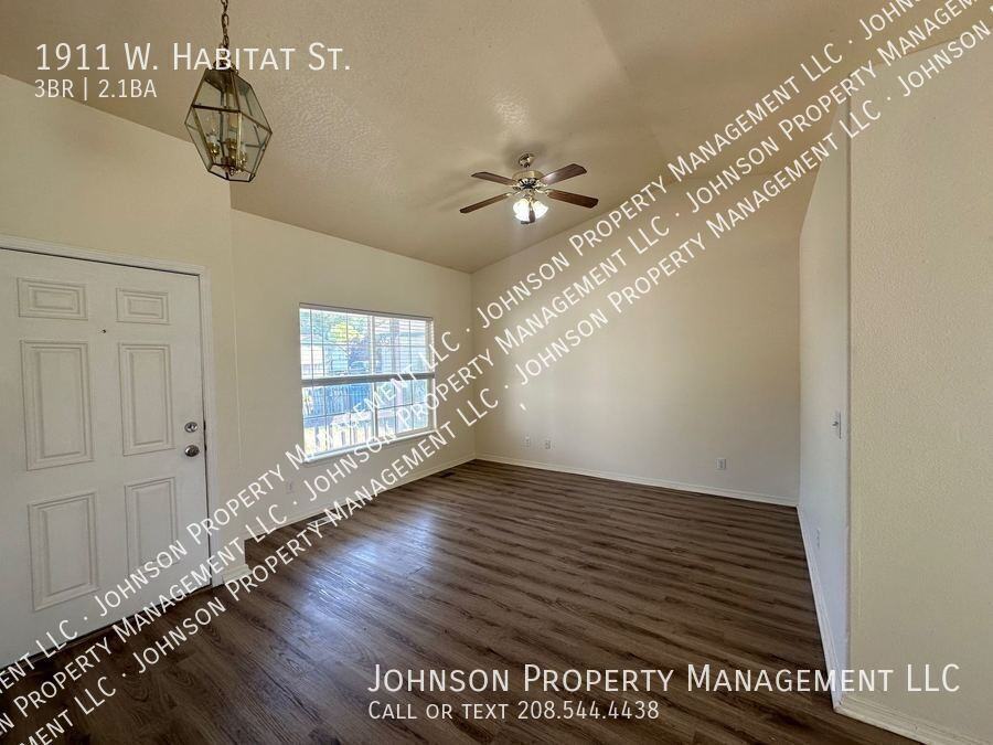 1911 W Habitat St - Photo 7 of 15