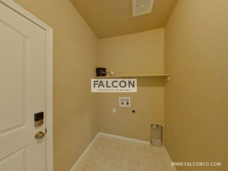 9958 Golf Crest Dr - Photo 7 of 16