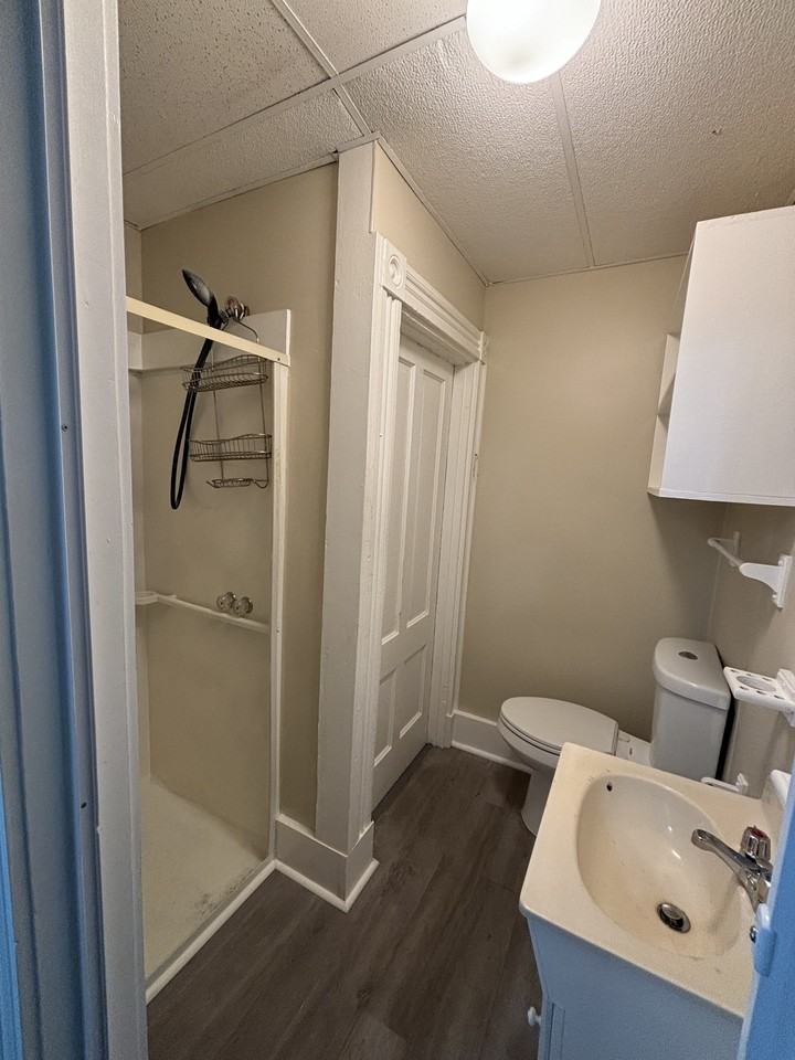 53 S Park St #1 - Photo 3 of 5