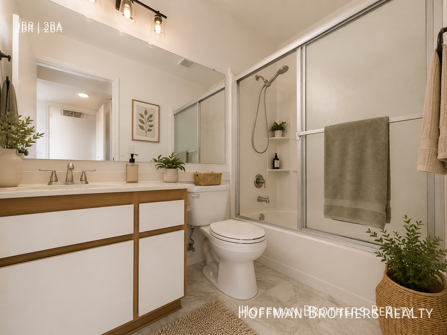 6415 Garvanza Ave #104 - Photo 5 of 7