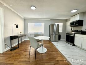 4511 Roanoke Pkwy - Photo 1 of 1