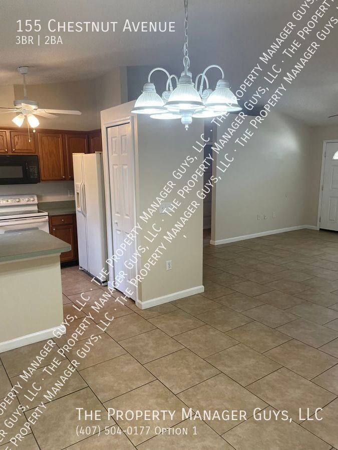 155 Chestnut Ave - Photo 5 of 25
