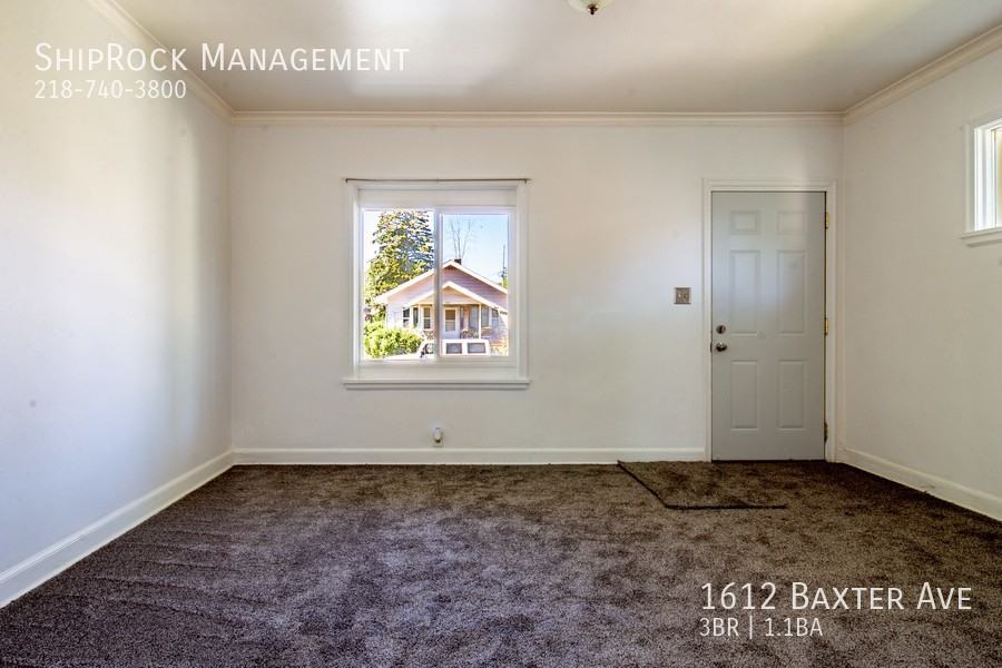 1612 Baxter Ave - Photo 2 of 19