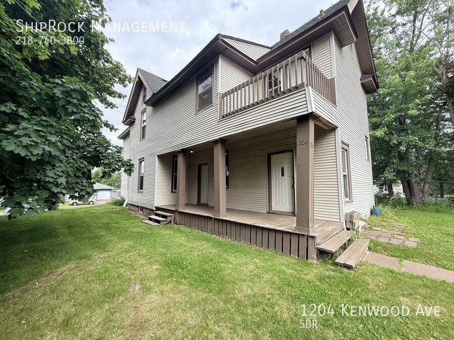 1204 Kenwood Ave - Photo 2 of 25