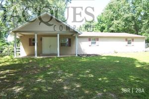 featured image of 407 Coral Rd