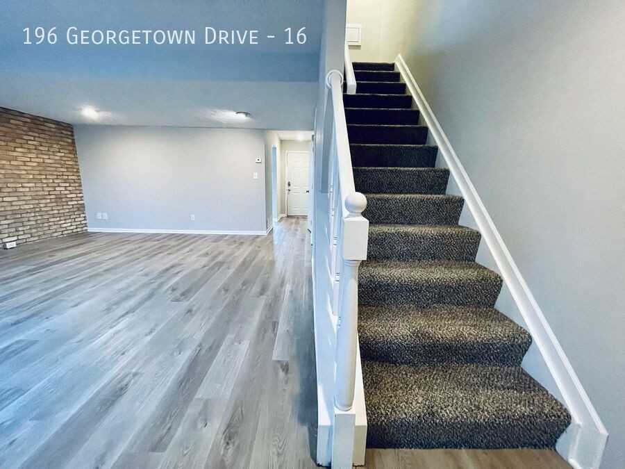 196 Georgetown Dr #16 - Photo 5 of 19