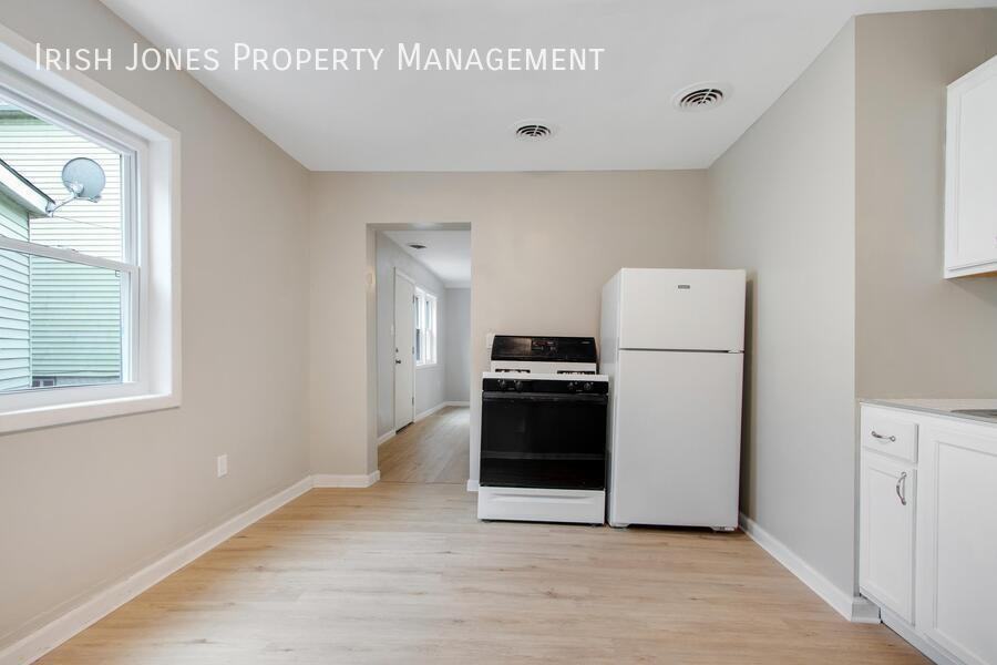 98 Edson St #3 - Photo 4 of 13