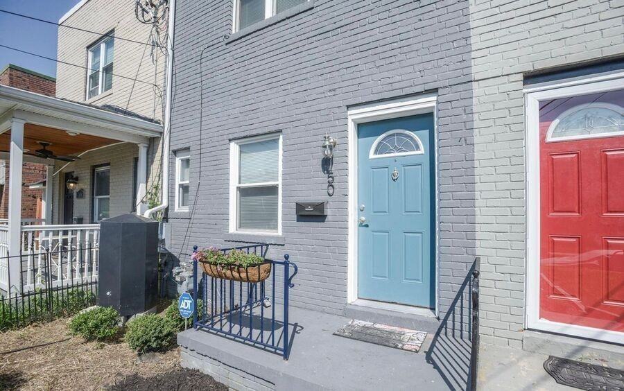 150 35th St Ne - Photo 2 of 22
