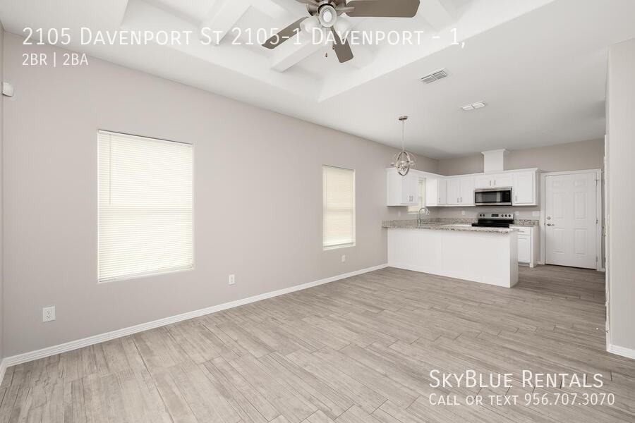 2105 Davenport St #1 - Photo 3 of 14