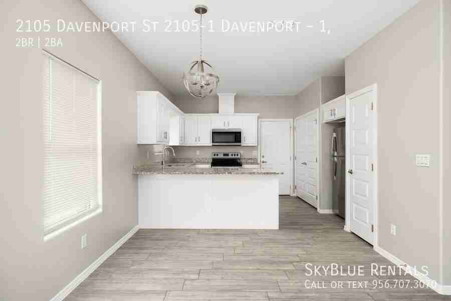2105 Davenport St #1 - Photo 4 of 14