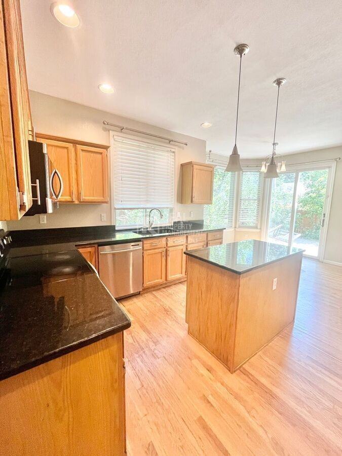 5448 S Fundy Cir - Photo 5 of 32