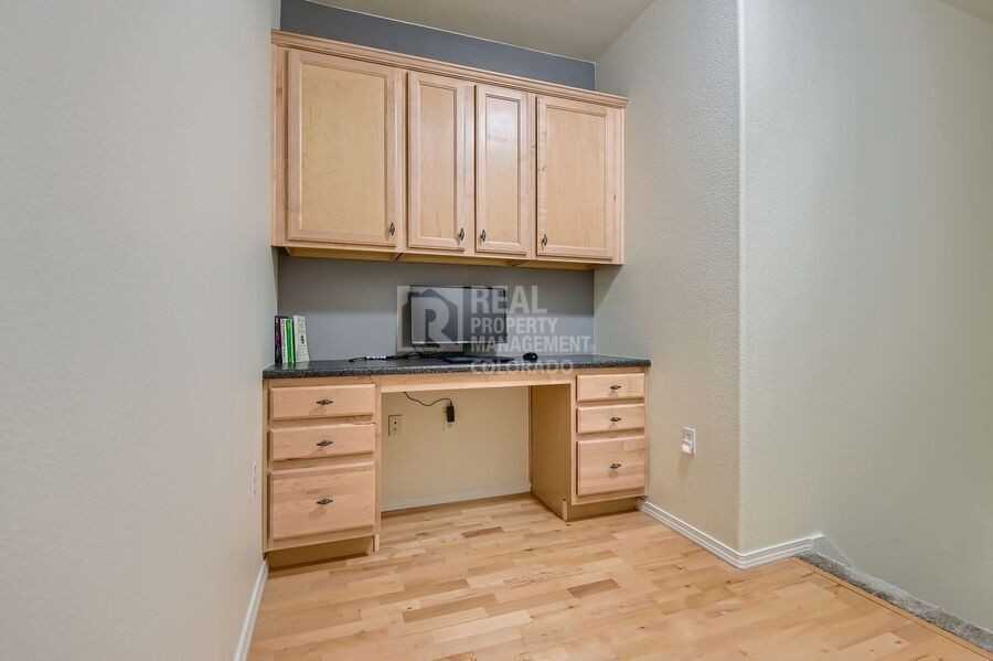 15470 Canyon Rim Dr #207 - Photo 5 of 27