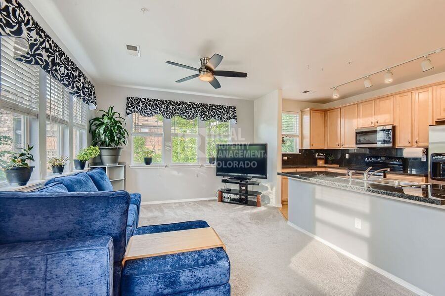 15470 Canyon Rim Dr #207 - Photo 7 of 27