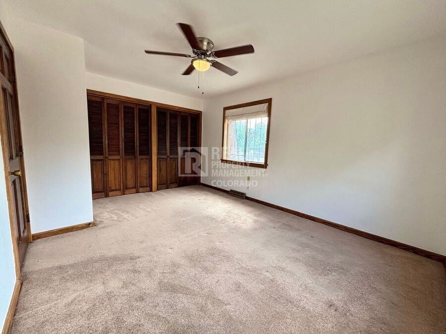 1004 S Arbutus St #1004 - Photo 7 of 12