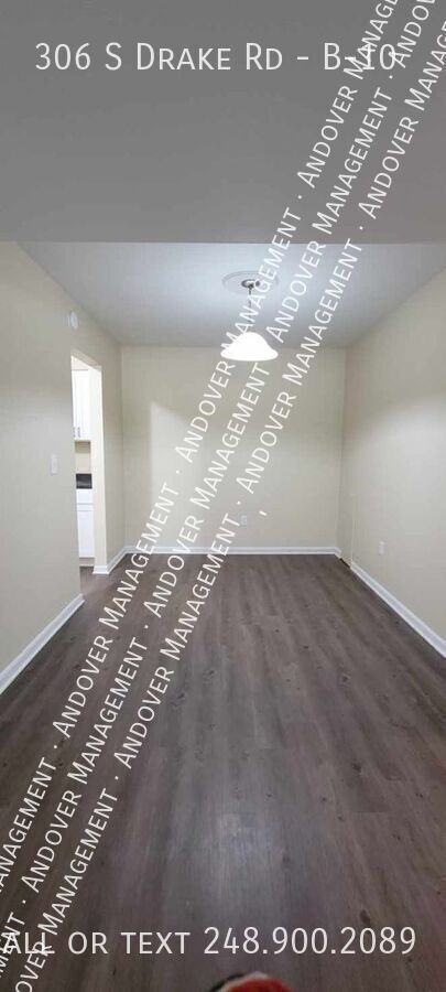 306 S Drake Rd #B10 - Photo 6 of 50