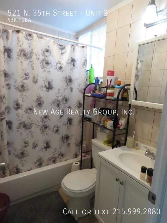 521 N 35th St #2 - Photo 5 of 9