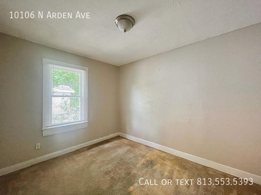 10106 N Arden Ave - Photo 5 of 9