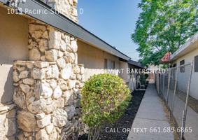 featured image of 1015 Pacific St #D