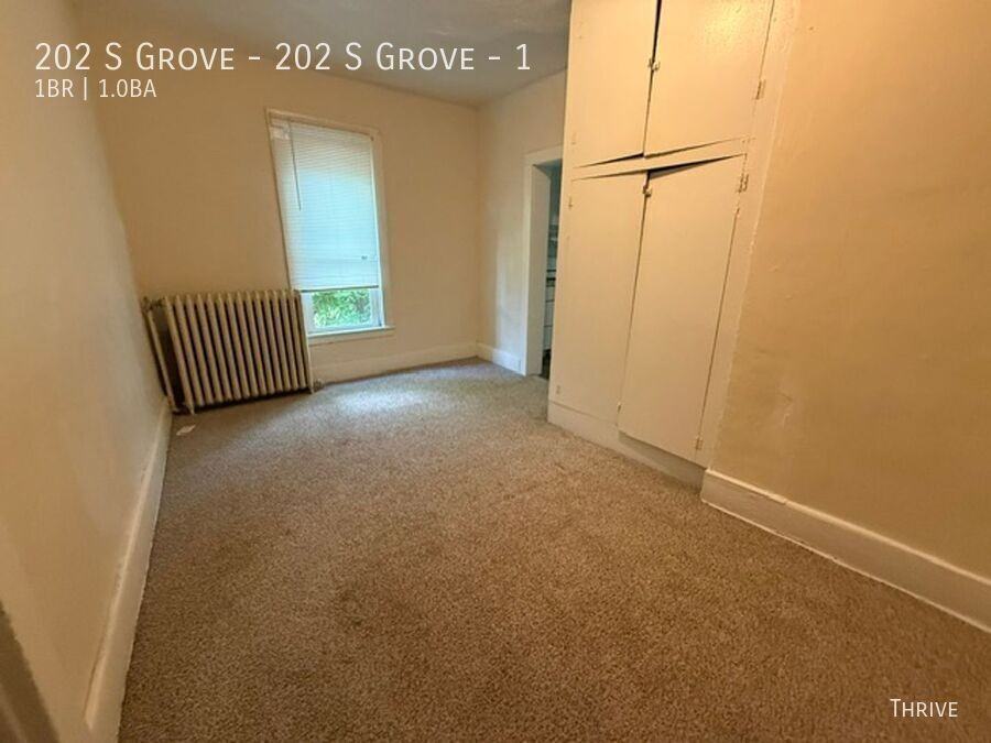 202 S Grove - 202 S Grove #1 - Photo 3 of 6