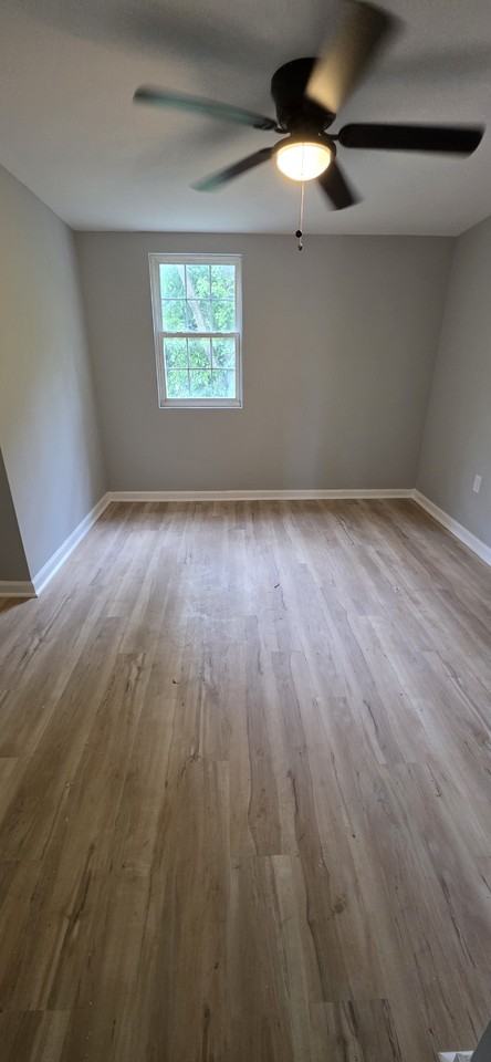 2010 Cliftwood Ave - Photo 6 of 14