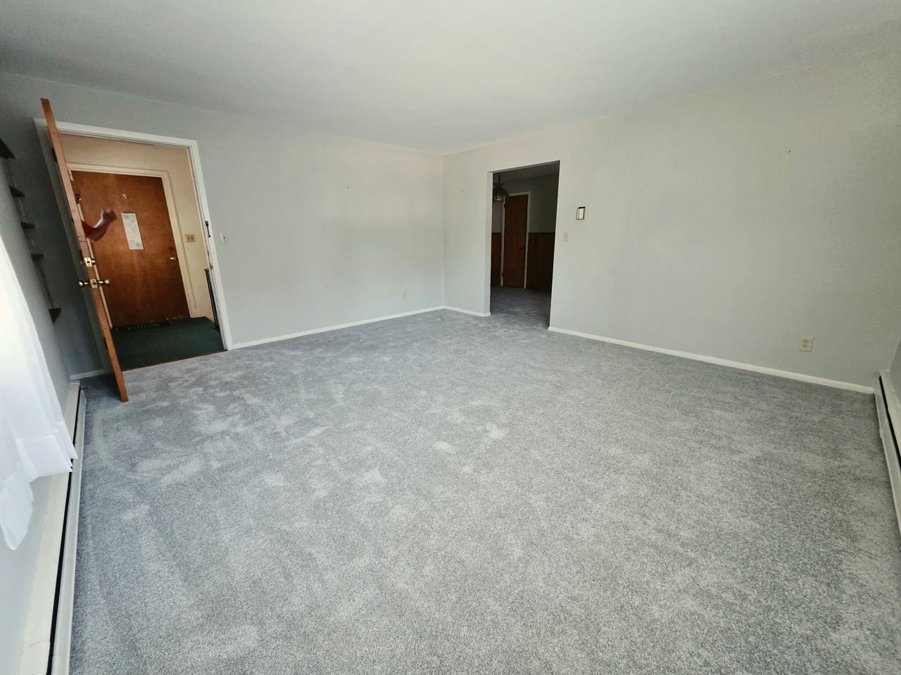6512 Hamilton Ave #4 - Photo 7 of 22