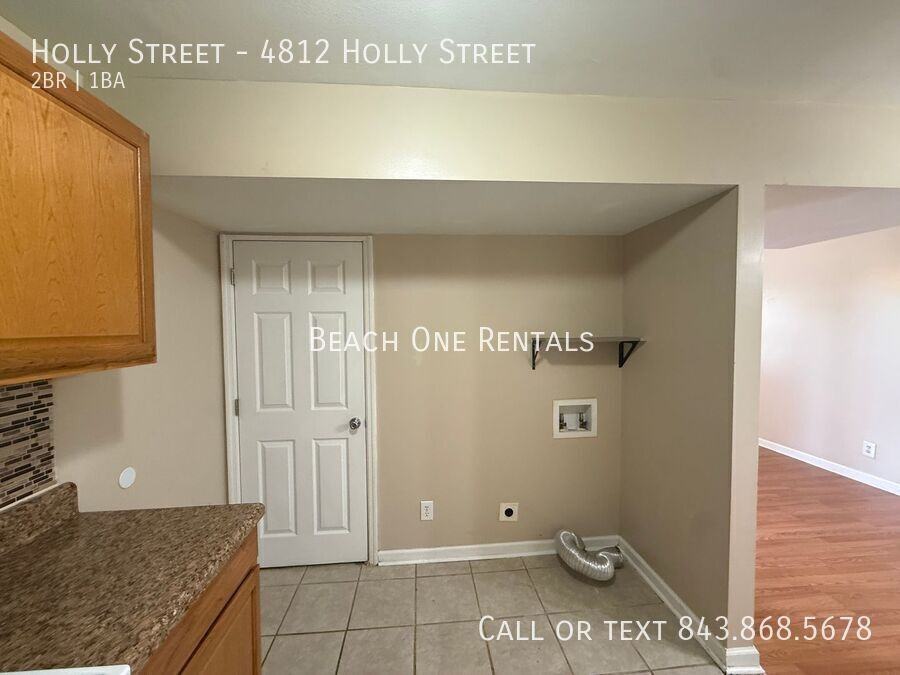 4812 Holly St - Photo 6 of 11